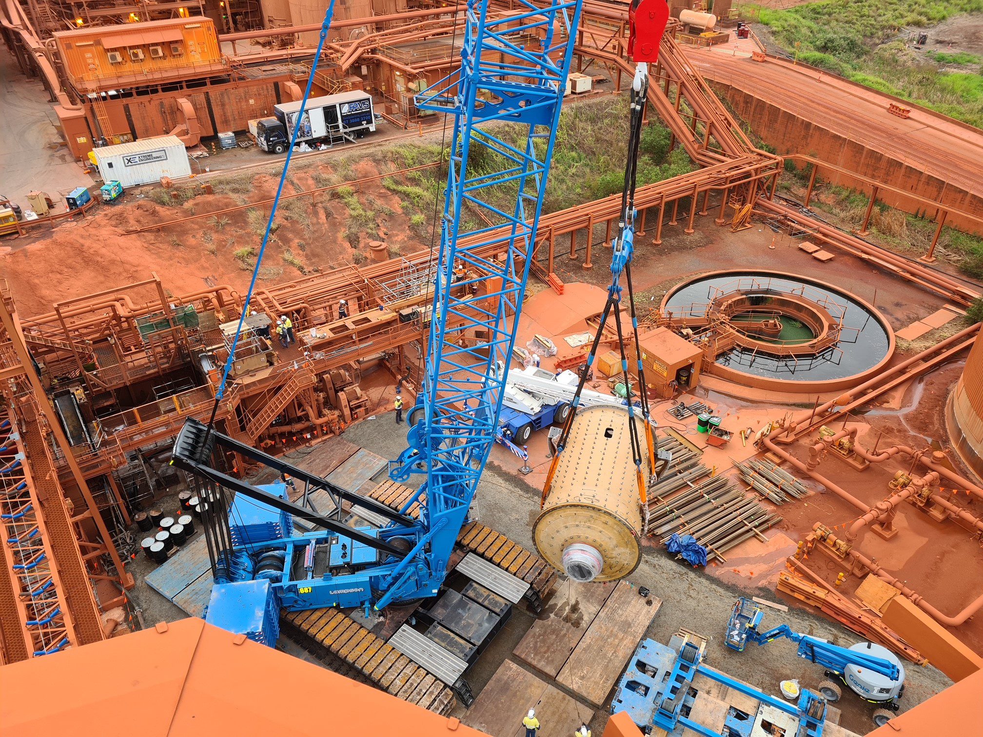 Manitowoc 16000 400t Crawler Crane - Lampson Australia